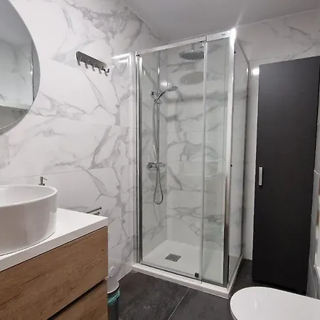Imeda Los Valles Apartment